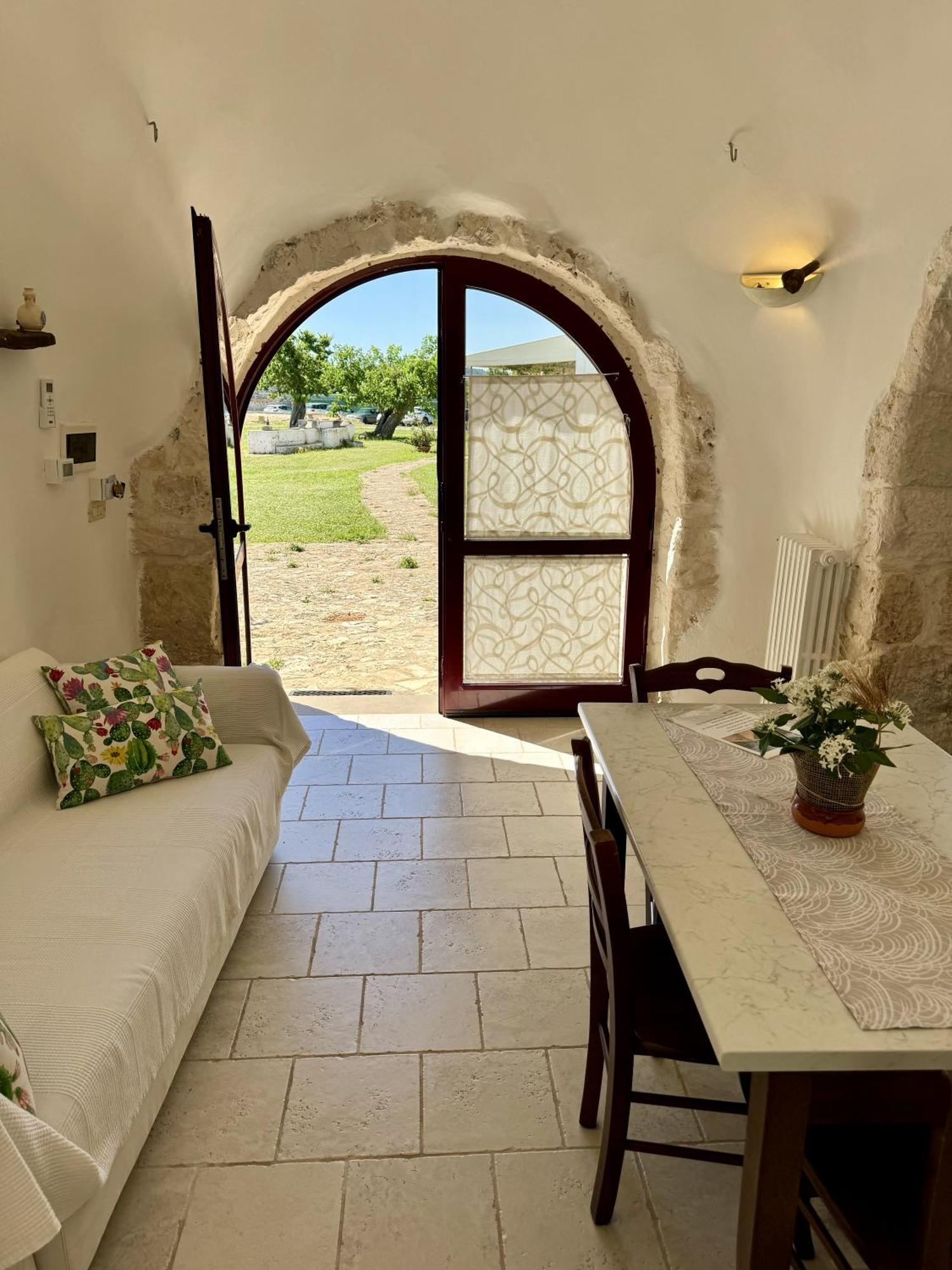 Masseria Ferri ออสตูนี ภายนอก รูปภาพ